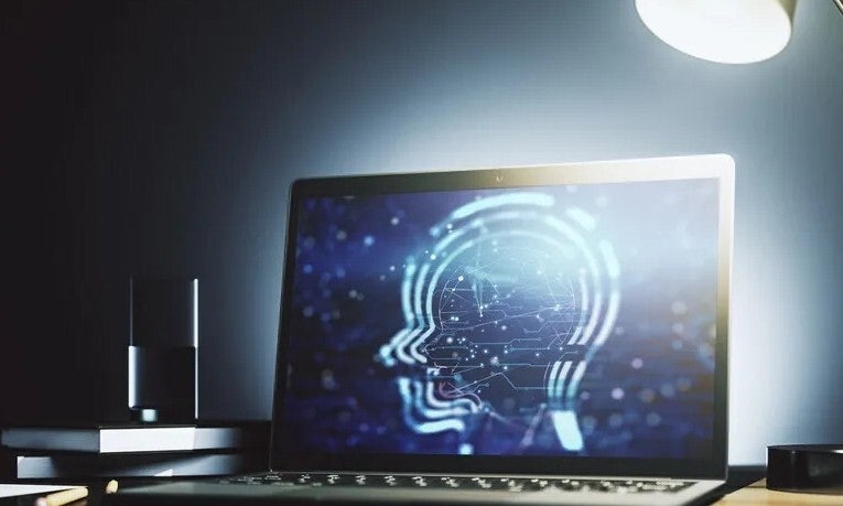 AI 활용 해킹, 수백조 운용 금융사 뚫었다…‘약한 고리’ 고객 정보 털려