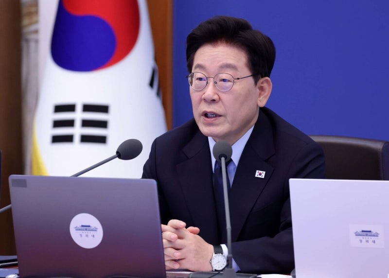 이 대통령 “정부 출범 500일, 주거·일자리·금융에 최우선 역량 집중”