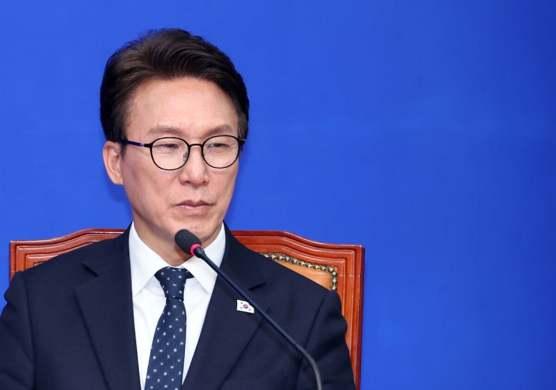 김민석, 신천지 문제에 “할 건 한다”…최민희 “비밀연합 근거 보고는 없었다”