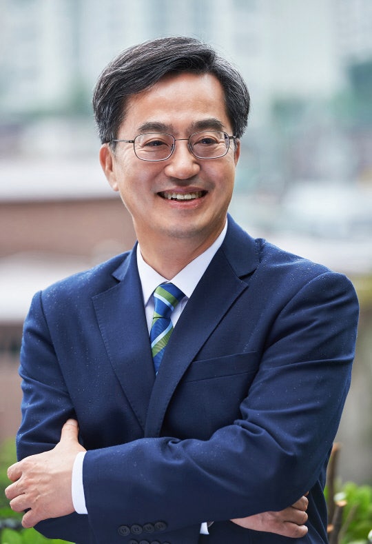 <b>김동연</b> 지사, <b>다보스</b>포럼 참가 위해 13일 출국