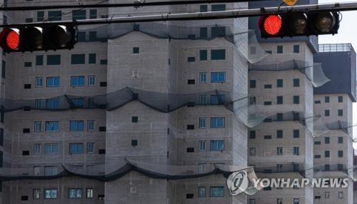 [4월 위기설 진단] 커지는 총선후 `<b>건설</b>사 위기설`, 정부는 근거 없다는데…