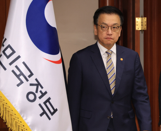 최상목 부총리 겸 기획재정부 장관 사퇴로 경제사령탑 공석.사진=기획재정부 