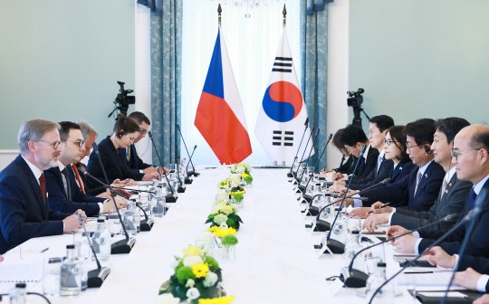 체코정부, 한수원과 원전 계약 `사전 승인`