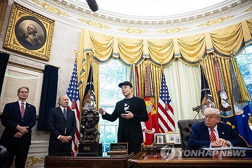 <b>트럼프</b> 앙금 폭발... "머스크는 대단한 마약 중독자"