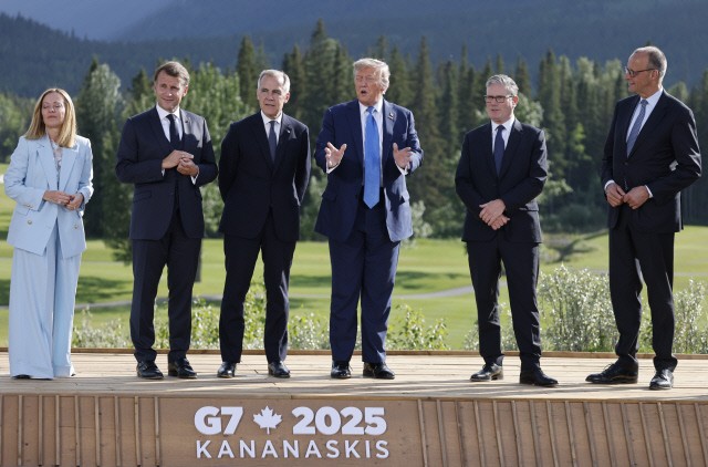 G7 정상들 "<b>관세</b> 세계경제에 심각한 해" <b>철회 촉구</b>