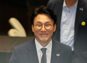 [속보] <b>김민석 국무총리</b> 후보자 <b>인준</b>안 국회 본회의 통과
