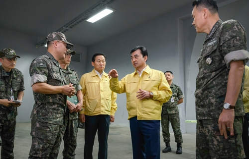 안규백 국방부 장관이 정례 한미연합훈련 을지 자유의 방패(UFS·을지프리덤실드) 연습 첫날인 지난 18일 국방전략회의를 주관했다고 국방부가 19일 밝혔다. 사진은 UFS 국방전략회의 주재하는 안규백 국방부 장관.