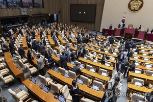 <b>국회</b>, <b>민생법안</b> 74건 처리…무안공항 참사 국조도