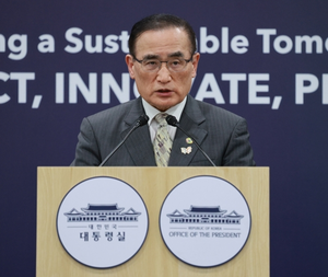 위성락 “<b>한중 정상</b>, 한화오션·서해구조물 관련 대화…미북대화 중요성...