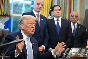 <b>트럼프</b> “<b>베네수엘라</b>에 <b>지상군</b> 투입도 배제 안 해”