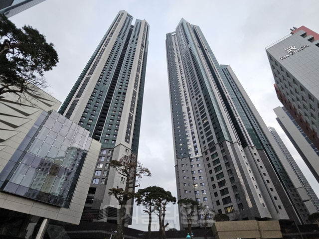 서울 동대문구 청량리롯데캐슬SKY-L65.[사진=안다솜 기자]