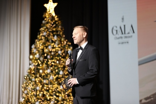 제프 무마우(Jeff Moomaw) 델타항공 아시아 태평양 부사장이 RMHC Korea 갈라 디너에서 신규 서울 하우스를 공개 및 RMHC Korea와의 협력을 발표하고 있다.델타항공 제공