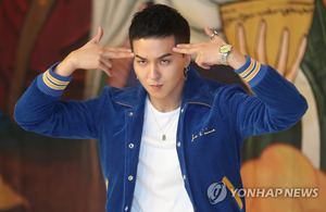 “GPS는 알고 있다”…‘근무지 이탈’ 송민호, 병역법 위반혐의로 재판행