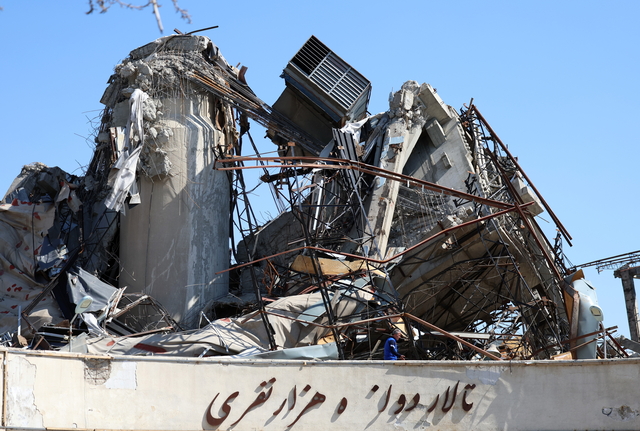 미군 공습으로 파괴된 이란 테헤란 아카디 종합운동장.[EPA 연합뉴스]