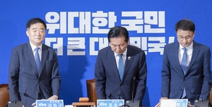 정청래, ‘李대통령 인연’ 강조하며 당대표 사퇴…연임 도전 수순