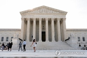 美대법원, “미국에서 태어나면 미국 시민”… 트럼프 이민정책 제동