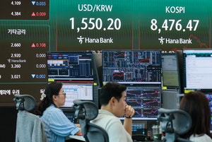 [기획] ‘<b>환율</b> 광풍’ 1550원 뚫렸다… 17년만 처음