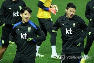 “손흥민·황희찬 불러 뭐하려고”…논란에 <b>임오경</b> <b>의원</b> “참고인 신청...