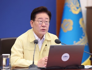 [속보] 李대통령, 통상교섭본부장에 박정성·<b>소방청장</b>에 <b>최용철</b> <b>임명</b>