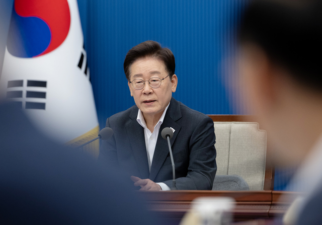 이재명 대통령이 21일 청와대에서 열린 국민주권정부 제1차 반부패정책협의회에서 발언하고 있다.  [연합뉴스]