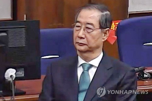 [속보] 특검, ‘헌법재판관 미임명’ <b>한덕수 징역</b> 5년 <b>구형</b>…“국가 멈...