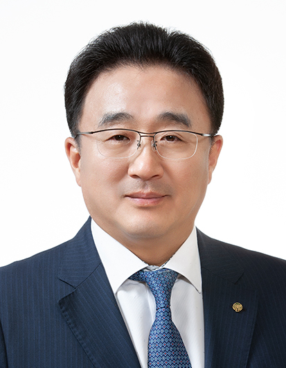 유재천 약품사업본부 부사장. 연세대 경영대 홈페이지 캡처