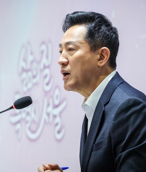 한강버스·사법<b>리스크</b>·강훈식 등판설…오세훈 앞에 놓인 ‘세 가지 난...