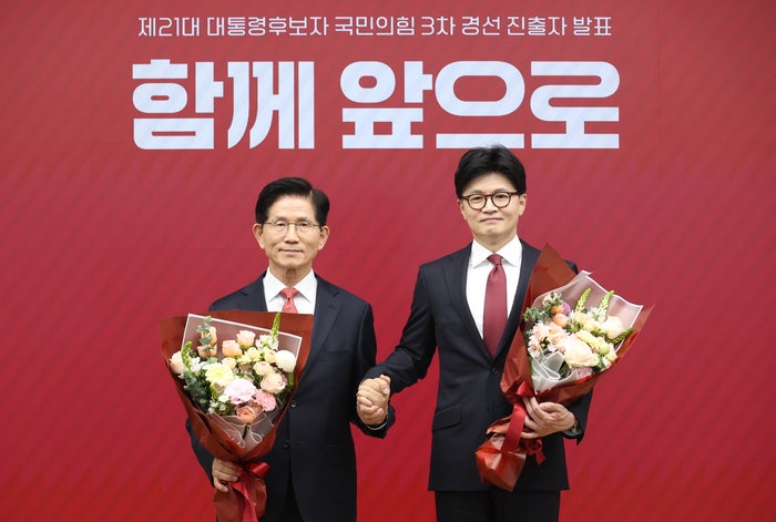 <b>김문수</b>·<b>한동훈</b>, 국힘 경선 '최후의 2인'