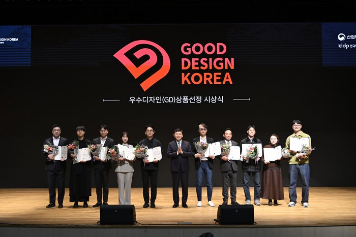 0003370459_001_20251114201613311.jpg?type=w800