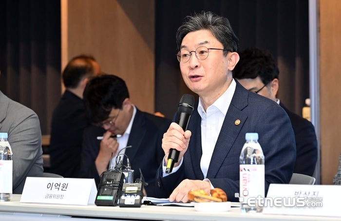 <b>모태펀드</b>-<b>국민성장펀드</b> '투자 이어달리기' 가동…K-빅테크에 대규모 자...