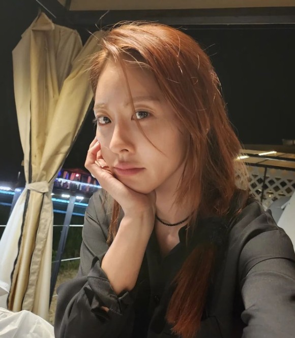 가드레일 받고 '쿨쿨'…배우 <b>진예솔</b>, 음주운전 검찰 송치