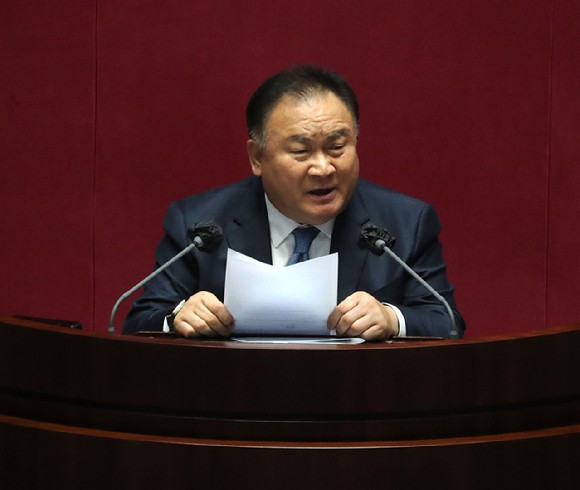 <b>이상민</b>, '국힘行' 재차 언급…"나를 반기면 간다"