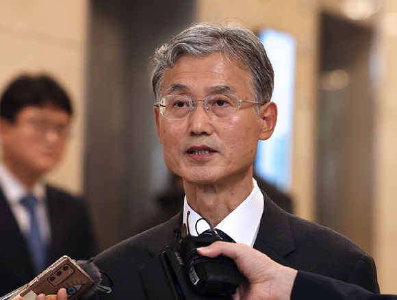 <b>조희대</b> <b>대법원장</b> "사법부 올바르게 나아가도록 국민들 격려 부탁"