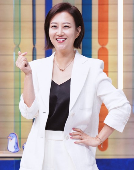 '나인원한남' 팔고 70억 번 <b>장윤정</b>, 120억 펜트하우스 매입, 어디?