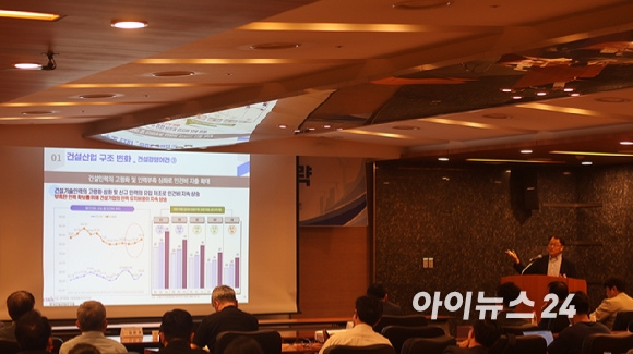 건설산업 총체적 난국…인력 부족에 생산성 급감