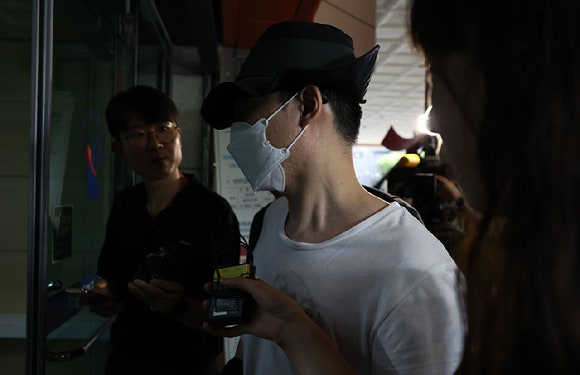 '은평구 <b>일본도</b> <b>살해</b>' 30대 <b>남성</b> "피해자에 미안한 마음 없어"