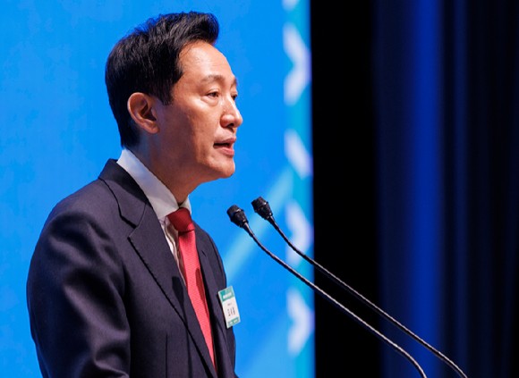 <b>오세훈</b> "180도 바뀐 <b>이재명</b>, <b>감옥</b> 가지 않겠다는 일념"