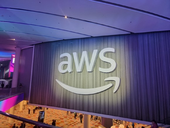 AWS 혁신 업데이트! 딥시크 R1로 AI 솔루션 가속화 방법 5가지