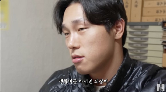 "일 하는데 왜 돈이 없냐"⋯<b>캥거루족</b> 비판한 <b>윤성빈</b> "반성하고 <b>사과</b>드린...