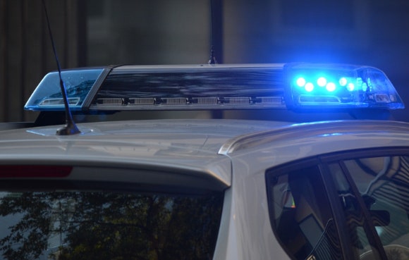 현직 경찰관이 순찰차 안에서 총상을 입은 채 사망해 경찰이 수사에 나섰다. 본 기사와 무관한 이미지. [사진=픽사베이@ fsHH]