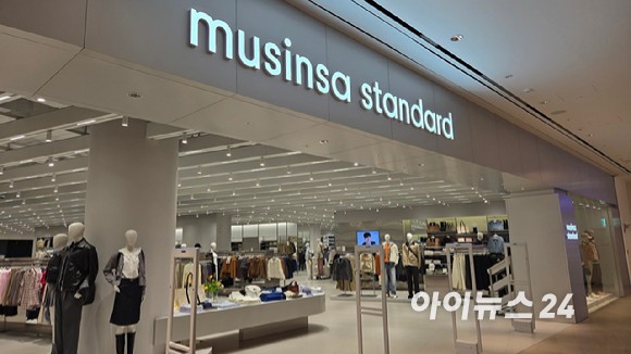 무신사 스탠다드 스타필드 수원점 모습.[사진=진광찬 기자]