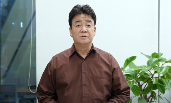 백종원 더본코리아 대표가 올해 들어 끊이지 않는 논란에 휘말린 것에 대해 사과하고 있다.[사진=백종원 유튜브]