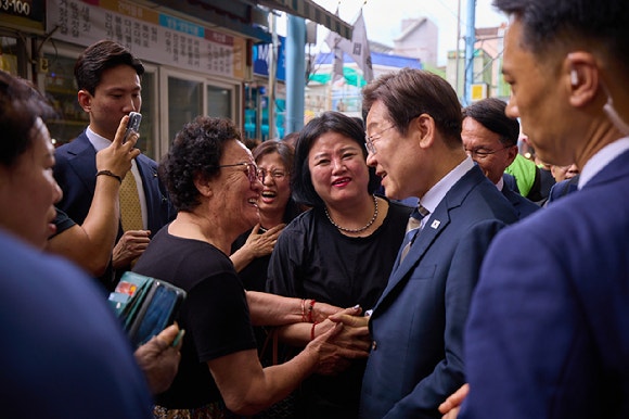 [단독]李대통령, 첫 기자회견서 '<b>국민</b><b>사서함</b>' 직접 답하는 형식 검토