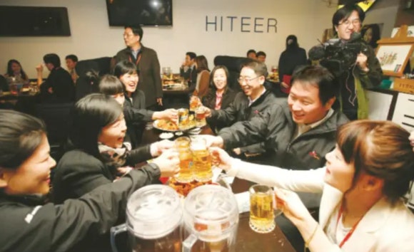 최태원 "<b>하이닉스</b> 10배 커져야" 언급 반년만에 코스피 1위