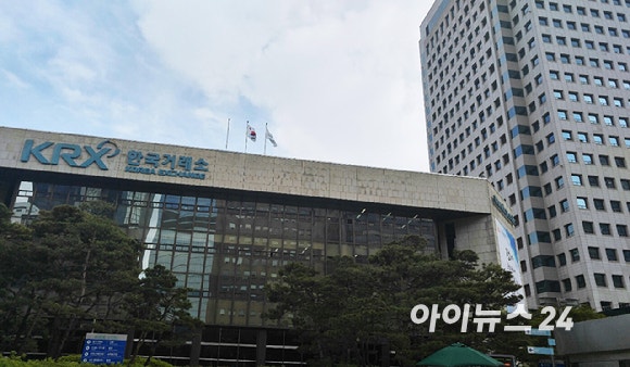 "수익률이 너무 좋아서"…ETF들, 무더기 증시 퇴출