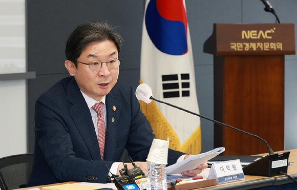 금융위, 부산 지역 '미래 모빌리티·방산' 첨단기업 지원