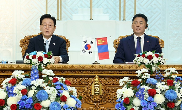李 "한-몽 <b>CEPA</b> 원칙적 <b>타결</b>…2030년 교역 10억 달러 달성"