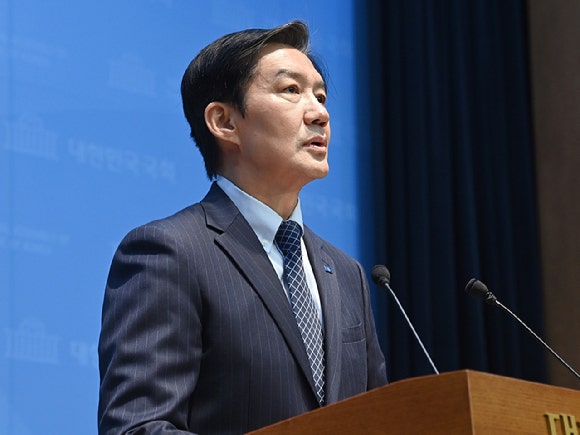 조국 "리센느가 일베라고 한 적 없어⋯매우 유감"