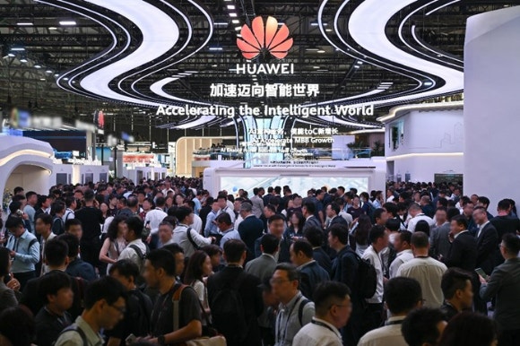 MWC 상하이 2025 화웨이 부스 모습.[사진=한국화웨이]