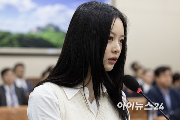 "하니에 '불체자 낙인' 찍으려 해"…<b>어도어</b>, 비자정보 유출혐의로 고발...
